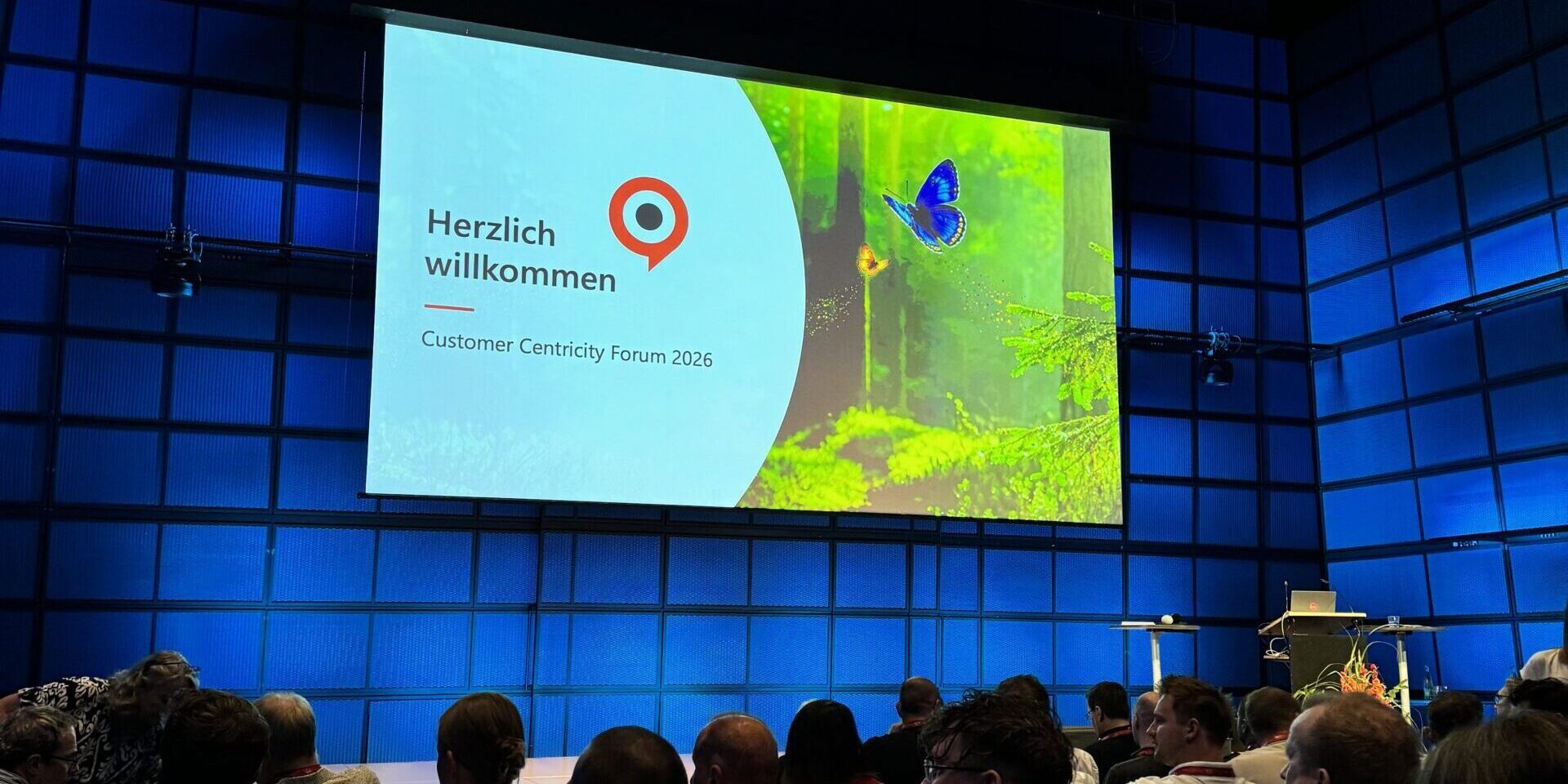 Leinwand "Herzlich Willkommen" beim CCF 2026